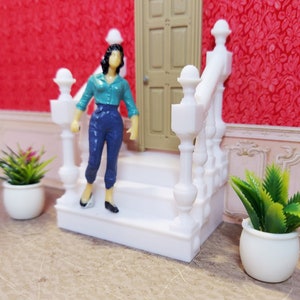 1:24 scale (half scale) three step stairs in three colors for dollhouse or diorama.