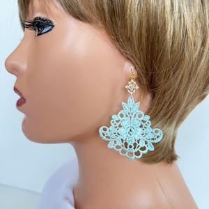 Lilac or mint lace earrings, Lightweight lace earrings, Wedding earrings, Flower textile earrings, Bridal earrings, Statement lilac earrings