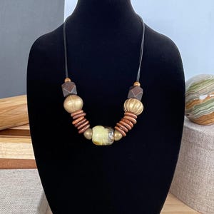 Collar de cuentas acrílicas gruesas, collar llamativo hecho a mano, collar geométrico, hermoso collar estilo boho, ¡precio llamativo!