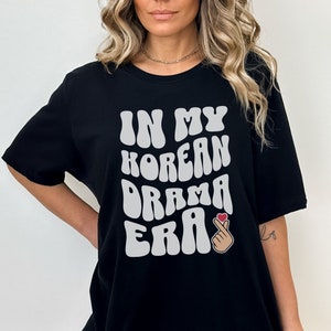 Kdrama Shirt for Korean Drama fan, I paused my kdrama to be here t-shirt, Gift for KDrama lover t shirt, Korean drama funny graphic tee