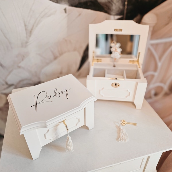 Engraved wooden jewellery box | Ballerina music box | Baby keepsake | Fairy jewelry box | Christening gift | Personalised gift for girls