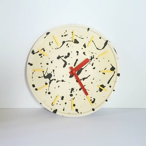 Postmodern clock, concrete clock, Memphis style clock, 90s clock, 80s clock, eclectic decor, retro clock, paint splatter, maximalist decor