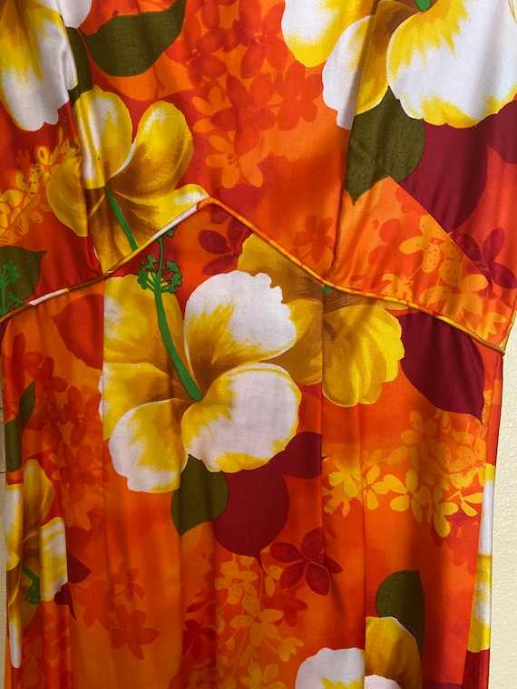 Vintage Royal Hawaiian Aloha Tiki Dress - image 2