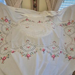 Floral Cross Stitch Tablecloth: Antique Handmade Crochet Lace Table Linen