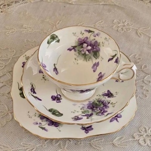 Vintage Hammersley England Victorian Violets Tea Cup Trio - Cup, Saucer, Side plate set