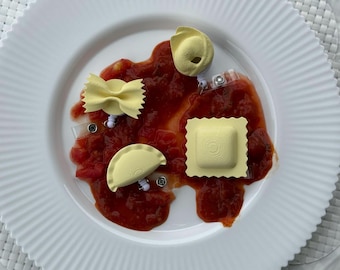 Pasta badge reel