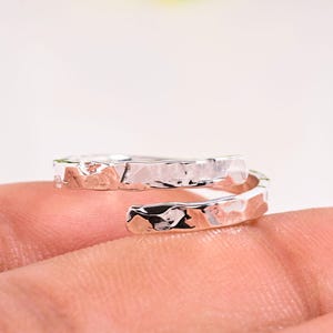 Stapelbar ring i 925 sterlingsilver: Minimalistiska stapelbara smycken