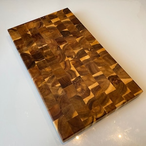 Large Chef&#39;s Chopping / Cutting Board / Butcher Block