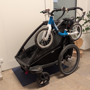 Thule Chariot Sport, Cross, Lite, Single und Double - Halter für Woom 1, Woom 2, Woom 3 Kinderfahrrad, Puky 12", Puky LS Pro 14 und 16 o.ä.