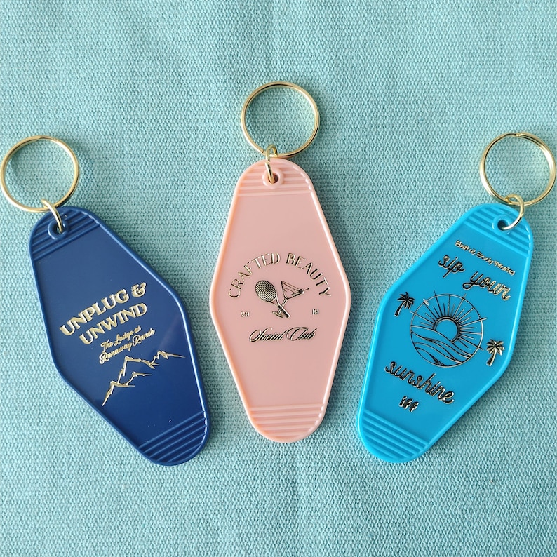 Vintage Hotel Key Chains With Foil Stamped Custom Logo, Gold or Sliver ...