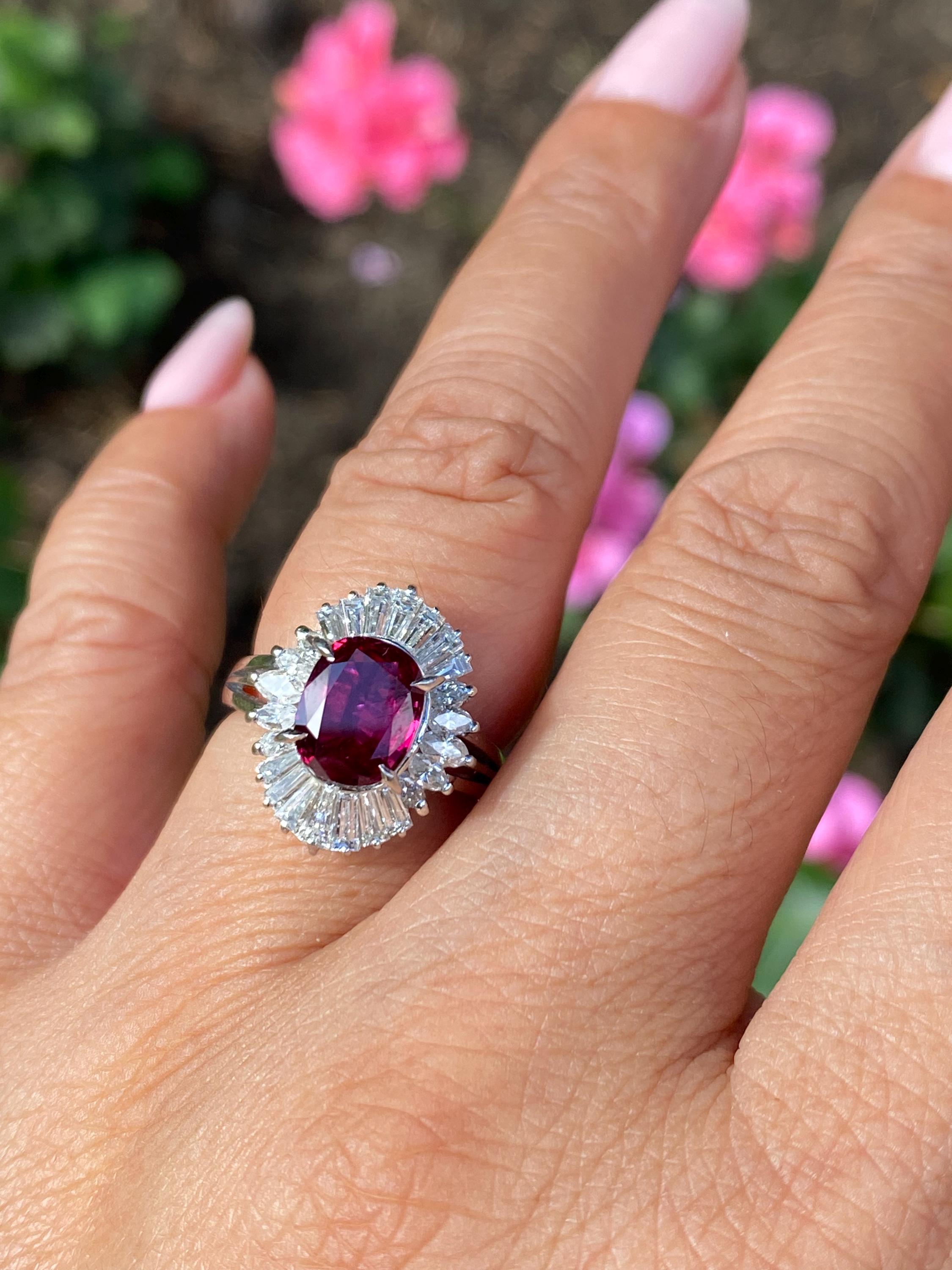 プラチナ Pt900 天然ルビー 1.92ct & ダイヤモンド 1.09ct エレガント 