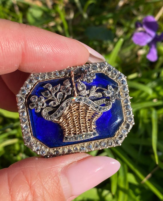 Broche Panier De Fleurs En Argent Avec Strass – Occasion, Bijou Fantaisie Argenté, Style Vintage