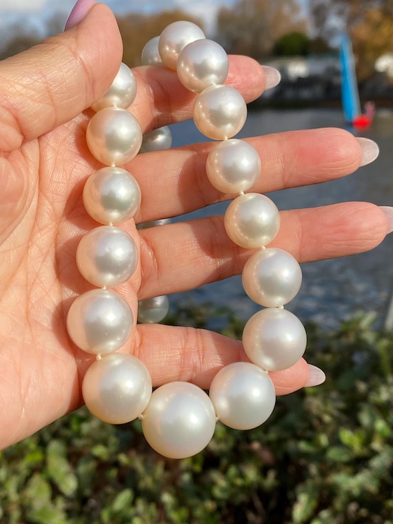 South Sea Pearl Necklace | Natural Saltwater Pearls up to 17.5mm | 14K White Gold Diamond Clasp | WGI Certified | Fine Jewellery