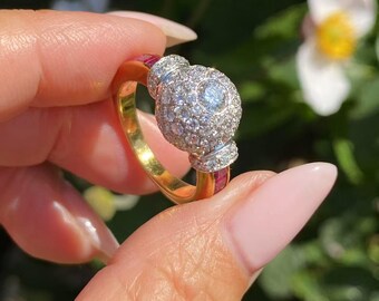 18ct Gold 750 Hallmark Natural Diamond and Ruby Elegant Ring