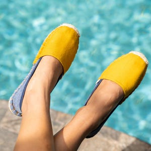 Espadrilles jaunes mangue : chaussures d&#39;été végétaliennes cousues main