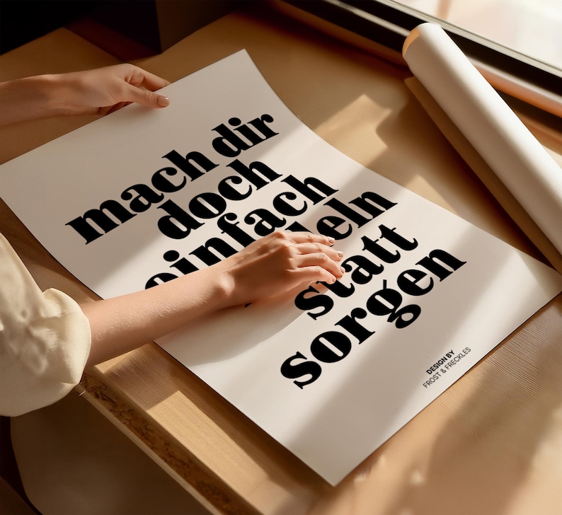 Mach dir Nudeln statt Sorgen: Lustiges Motivation Poster für Küche immagine 2
