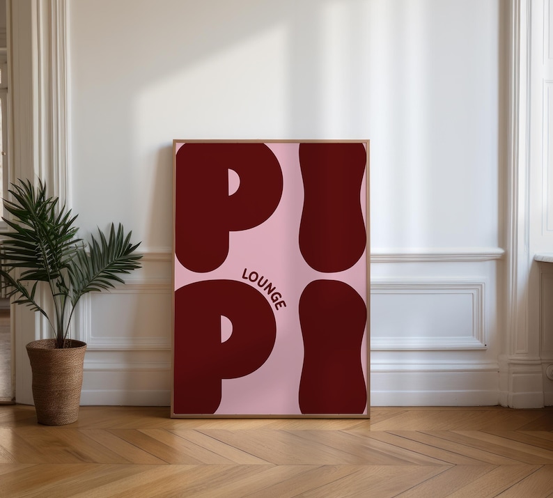 Pu&ograve; includere: Un poster rosa e marrone con la parola "Lounge" e le lettere "P" e "I" in un font stilizzato.