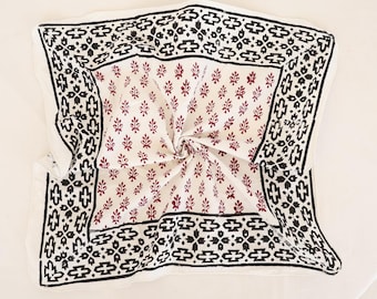 Handtryckt bomullsbandana: Boho halsduk