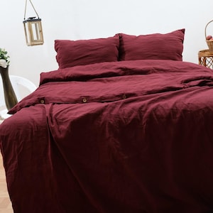 Deep Burgundy Linen Duvet Cover Set: Stonewashed Bedding with Buttons