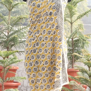 Handmade Indian Cotton Sarong: Block Print Beach Wrap