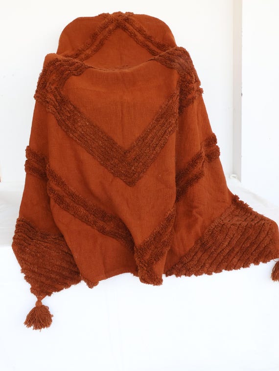 Handmade Cotton Tufted Throw Blanket: Rusty Orange Bohemian