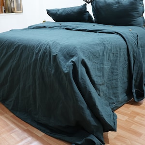 Emerald Green Linen Duvet Cover Set: Stonewashed Linen Bedding with Buttons
