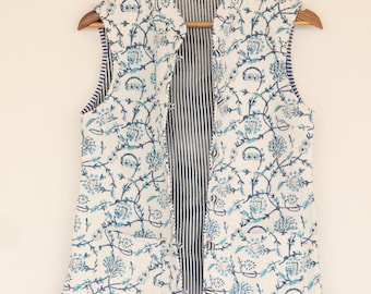 Chaleco reversible de algodón con estampado a mano: chaleco acolchado floral