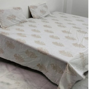 Handblock Print Cotton Bed Sheet: King/Queen Size, 3-Piece Set