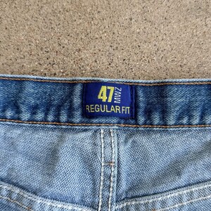Jeans Wrangler 47MWZ vintage anni 2000, gamba dritta, taglia 35, taglio cowboy, effetto sbiadito e usurato, stile western immagine 5