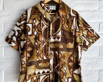 Vintage jaren 1970 Kona Kai Jantzen Hawaiiaans shirt Tribal Tiki-print bruine L-dolkraag heren heren made in USA