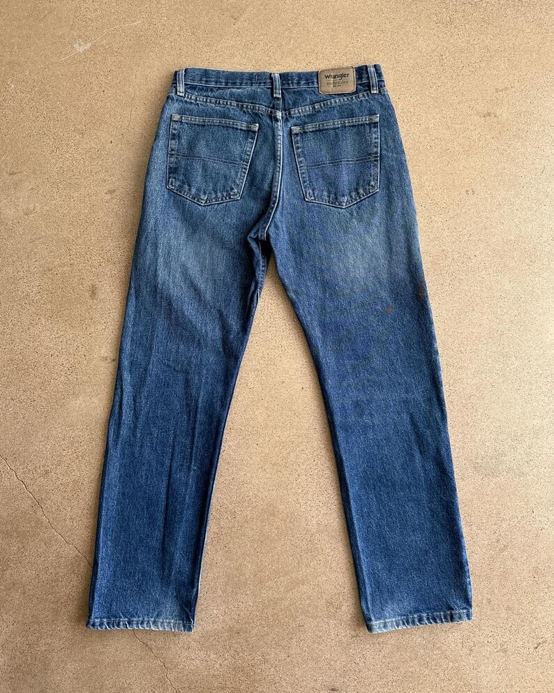 Vintage Wrangler Jeans Blue Medium Dark Wash Men's 32 Western Cowboy Denim image 5