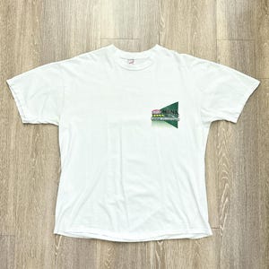 Camiseta de carreras vintage de los 90 del NHRA World Record Club, talla XL para hombre, estilo desgastado y destrozado. imagen 4
