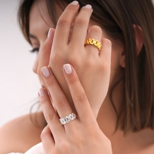 Gold Chain Ring, 14K Gold Stacking Ring, Dainty Chain Ring, Stackable Ring, Minimalist Ring, Delicate Ring,  Gift For Her