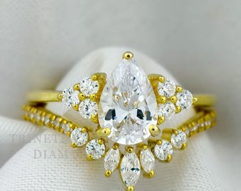 1 Carat Pear Cut Lab Grown Diamond Wedding Ring / Wedding Engagement Ring With Cluster Band / Lab Diamond Ring Of Two Set / Gift For Women