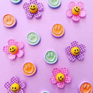 Smiley Gingham Flower Daisy shoe charms