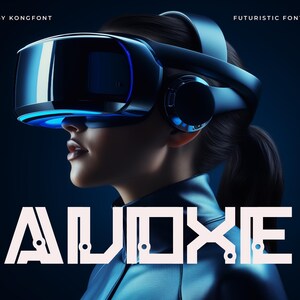 Op de afbeelding: Een persoon draagt een futuristische VR-headset met een blauwe gloed. Het woord "AUDXE" wordt weergegeven in een vetgedrukte, gestileerde lettertype. De tekst "BY KONGFONT" en "FUTURISTIC FONT" zijn ook zichtbaar.