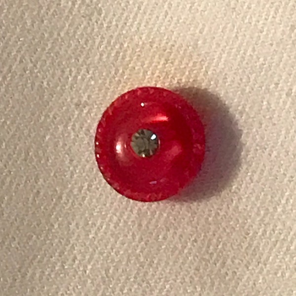 Knopf Rot Plastik Glitzerstein Button Red Plastic Rhinestone