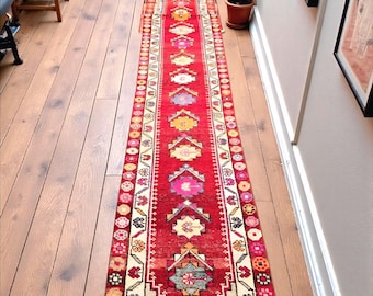 Antiker Tribal Teppichläufer: 70cm x 55cm Handgefertigter Teppich für den Flur