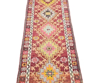 Vintage Herki Wool Runner Rug: Bohemian Geometric Hallway Accent
