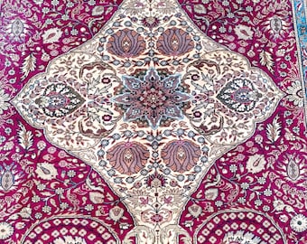 Tapete turco de lã feito à mão, tapete oriental com medalhão em tom bordô escuro (2,03 m x 3,02 m)