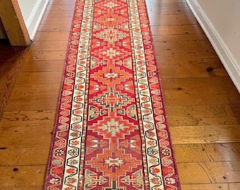 Vintage Roter türkischer Wollteppich - 3x30 Geometrischer Tribal Flur Teppich