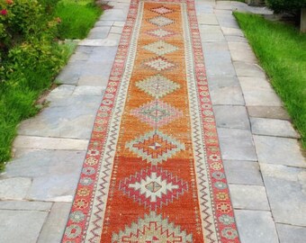 Tapete corredor turco vintage: tapete de lã geométrico laranja para corredor.