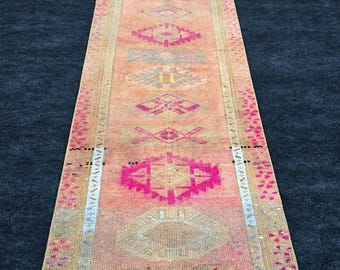 Handmade Faded Pink Wool Runner Rug: Vintage Turkish Oushak, Boho Entryway (2'9" x 7'7")