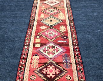 Vintage Hand-Knotted Wool Kilim Runner – Tribal Geometric Hallway Carpet (2'7" x 10'8")