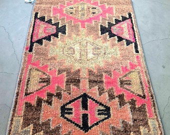 Narrow Vintage Turkish Runner Rug 1'7"x7'3" Tribal Kitchen Hallway Carpet