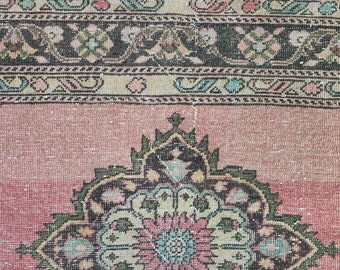 Rose Pink Turkish Rug: Vintage Wool Oushak Runner (12,4 ft x 7,5 ft)