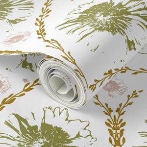Botanical Nature - Inspired Meadow Wildflower Wallpaper – Sage Green, Ochre, Blush