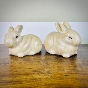 Pair of Vintage Ceramic Bunny Rabbits