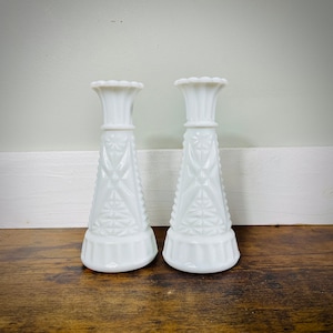 Vintage Pair of Small Anchor Hocking White Milk Glass Vases Stars and Stripes