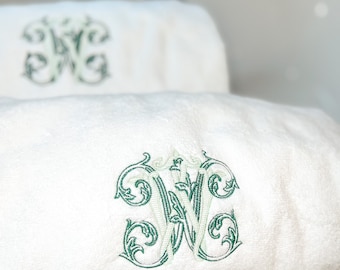 Toalla de baño con monograma